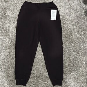 NEW WITH TAGS Lululemon Sequoia Align Jogger regular length